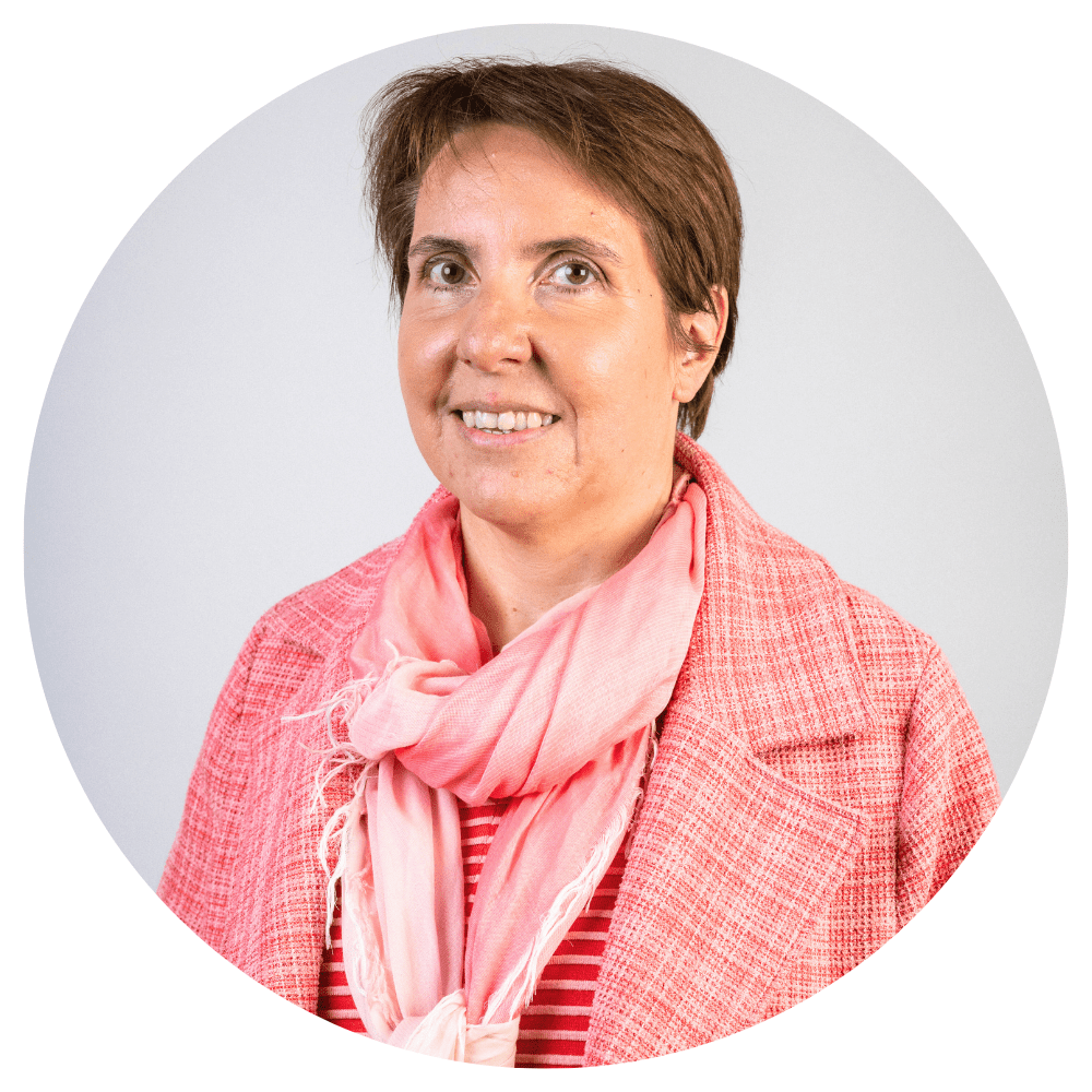 Portrait de la Dr Isabelle Landrieu, directrice de recherche CNRS à Lille, spécialiste des nanocorps contre la protéine tau.